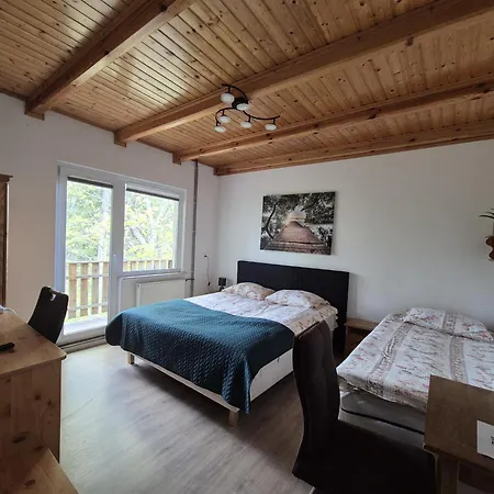 Bed and breakfast Skalen 3*